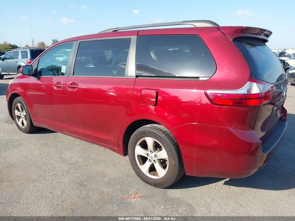 2017 TOYOTA SIENNA LE 8 PASSENGER — I3