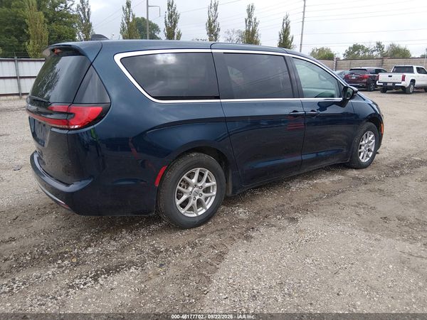 2024 CHRYSLER PACIFICA TOURING L — I4