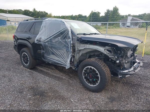 2025 TOYOTA 4RUNNER TRD OFF ROAD PREMIUM — I1