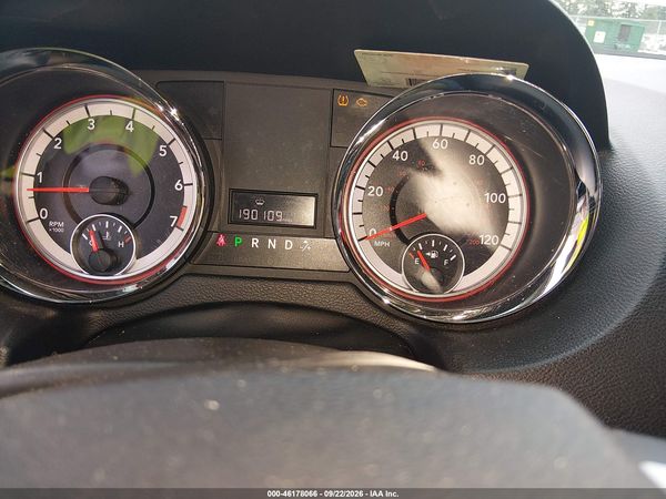 2015 DODGE GRAND CARAVAN SE — I7
