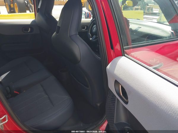 2025 MINI HARDTOP COOPER S — I8