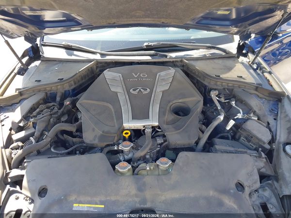 2016 INFINITI Q50 3.0T RED SPORT 400 — I10