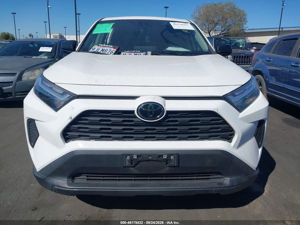 2023 TOYOTA RAV4 LE — I115