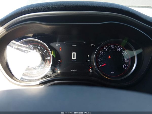 2020 DODGE CHALLENGER SXT — I7