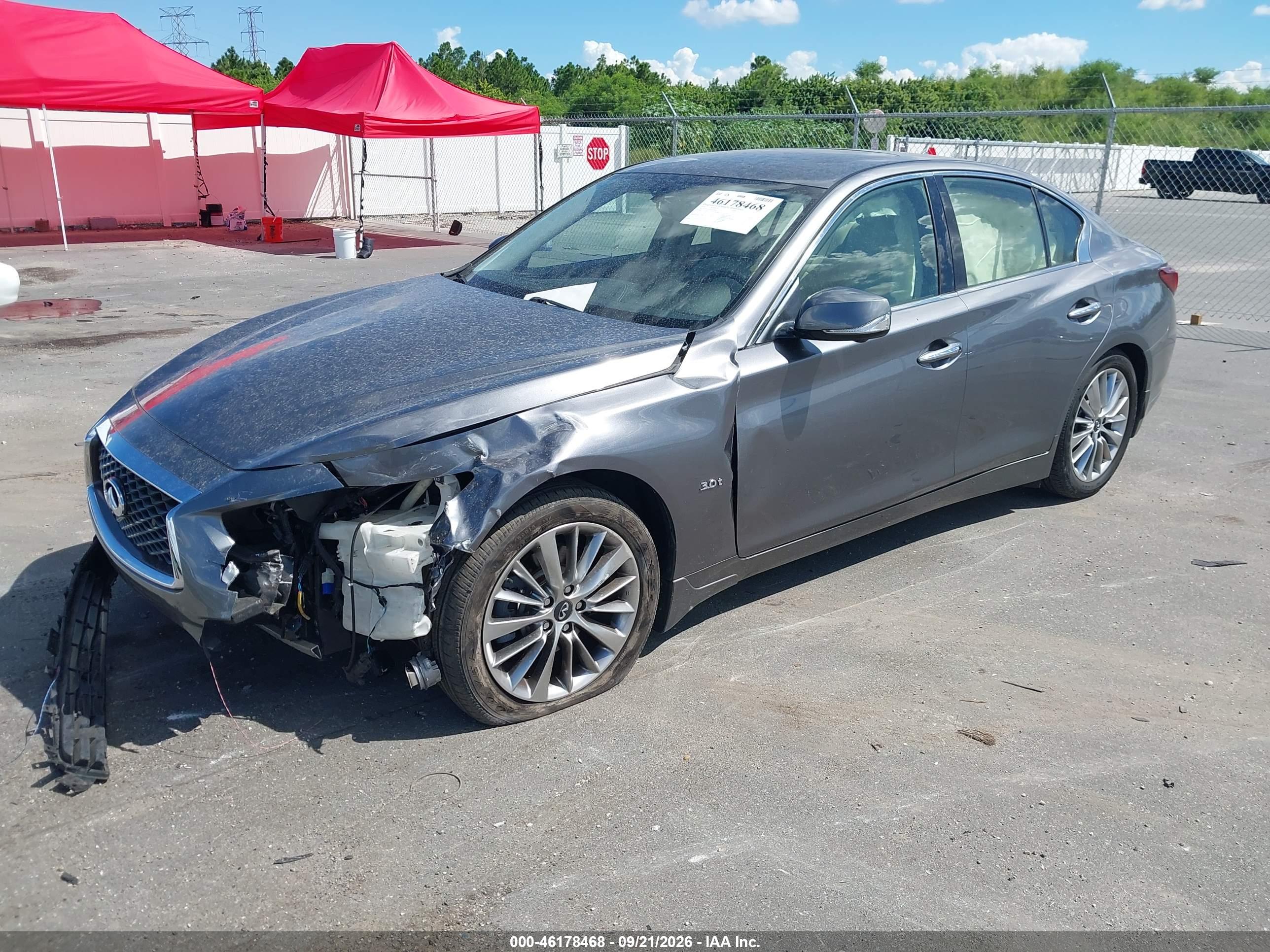 2018 INFINITI Q50 3.0T LUXE — I2