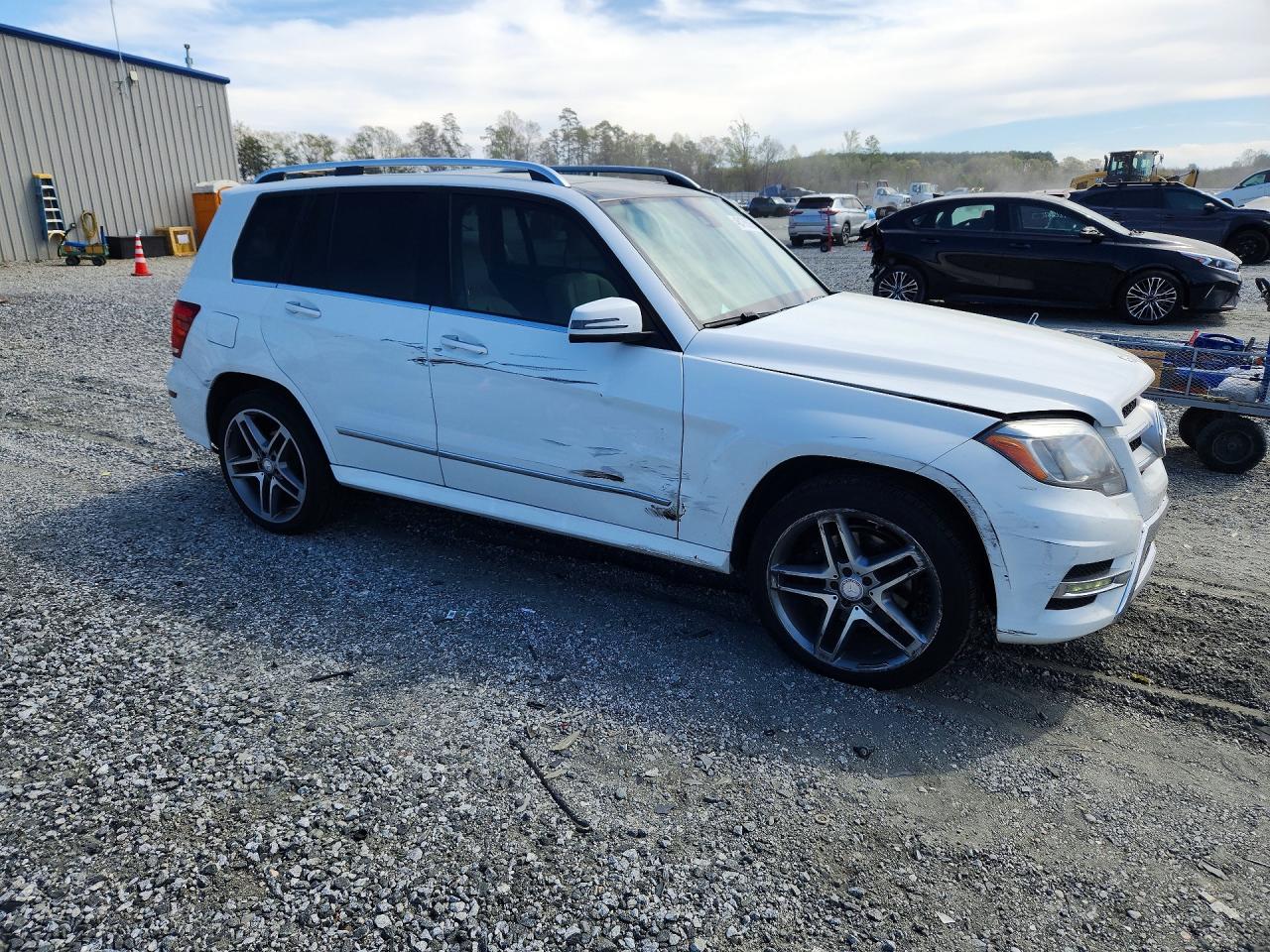 2015 MERCEDES-BENZ GLK GLK350