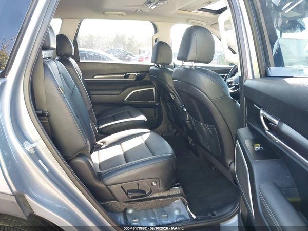 2023 KIA TELLURIDE S — I8