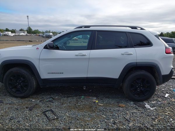 2020 JEEP CHEROKEE TRAILHAWK 4X4 — I117