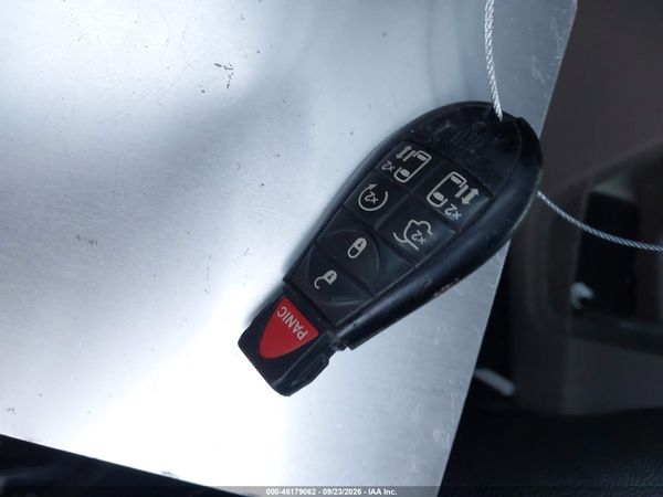 2017 DODGE GRAND CARAVAN SXT — I11