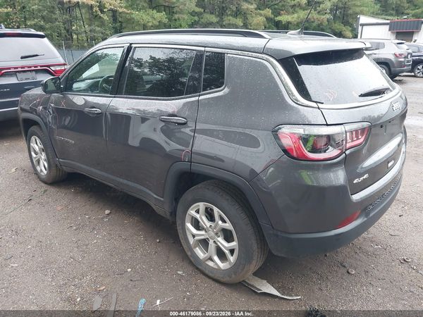 2024 JEEP COMPASS LATITUDE 4X4 — I3