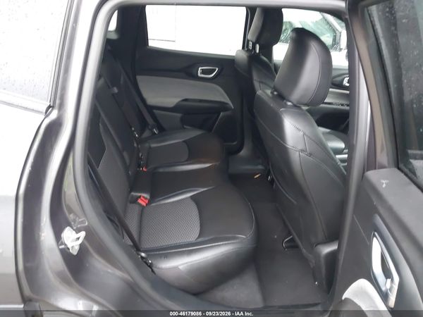 2024 JEEP COMPASS LATITUDE 4X4 — I8