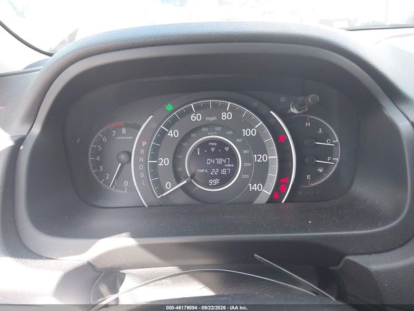 2015 HONDA CR-V LX — I7