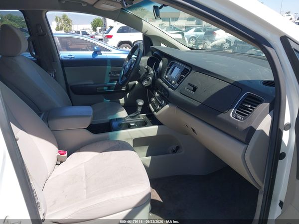 2017 KIA SEDONA LX — I5