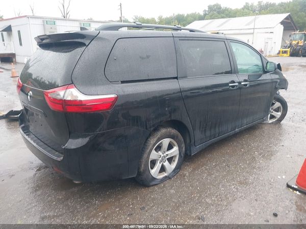 2020 TOYOTA SIENNA LE — I4