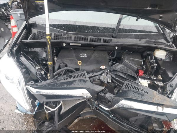 2020 TOYOTA SIENNA LE — I10