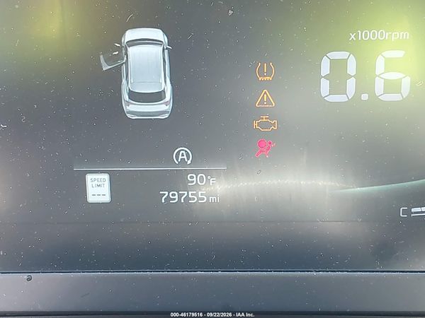 2023 KIA SPORTAGE LX — I118