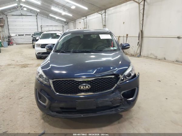 2017 KIA SORENTO 3.3L LX — I115