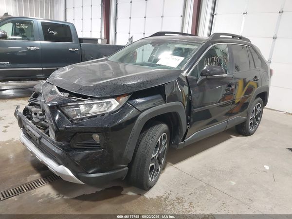 2019 TOYOTA RAV4 — I2