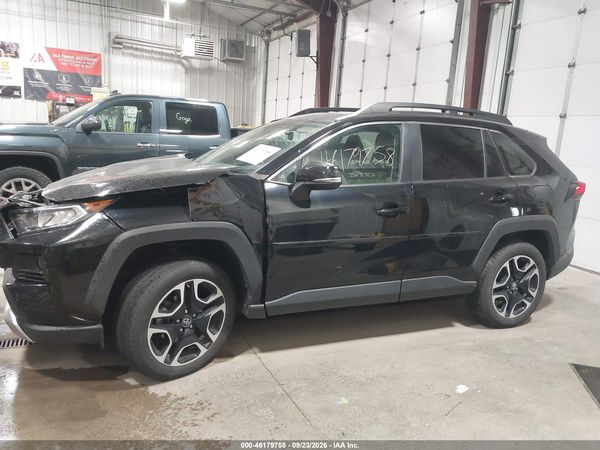 2019 TOYOTA RAV4 ADVENTURE — I117