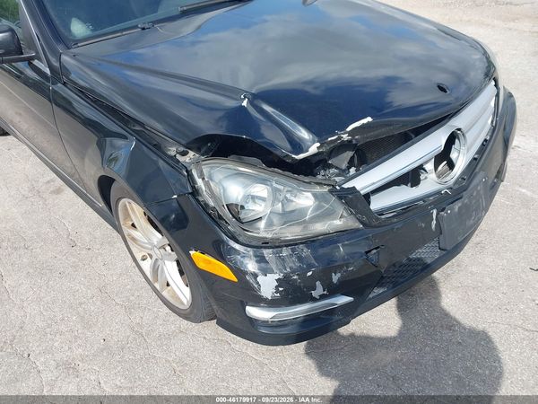 2012 MERCEDES-BENZ C 300 — I6