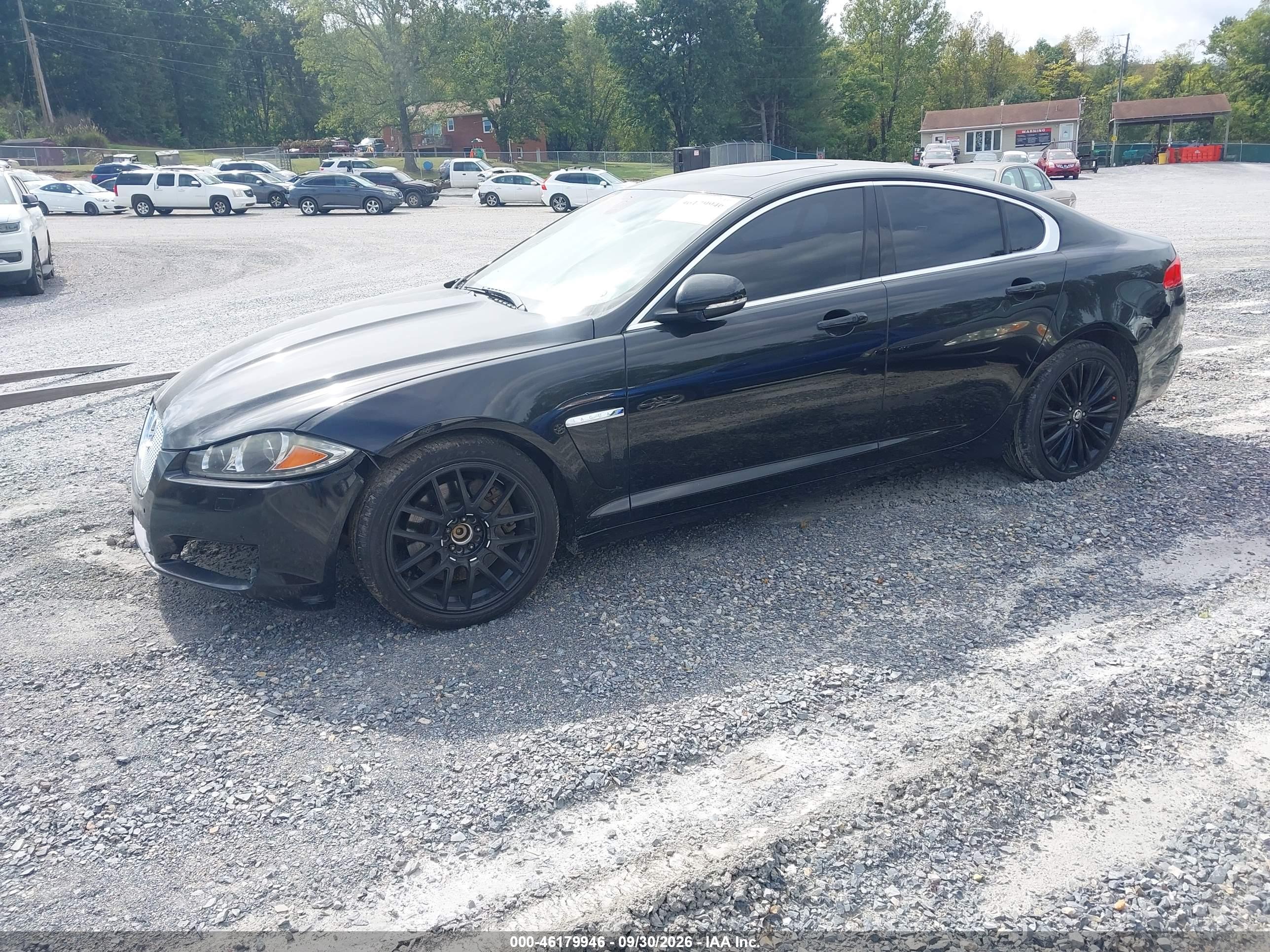 2012 JAGUAR XF PORTFOLIO — I2
