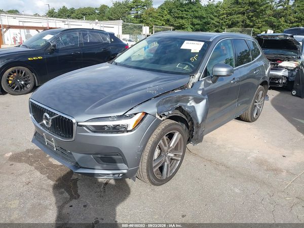 2021 VOLVO XC60 MOMENTUM — I6