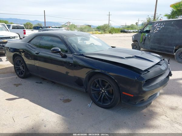2017 DODGE CHALLENGER SXT — I1