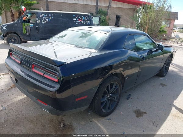 2017 DODGE CHALLENGER SXT — I4