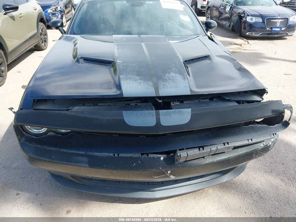 2017 DODGE CHALLENGER SXT — I152
