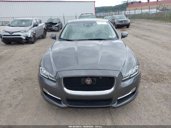 2019 JAGUAR XJ R-SPORT — I115