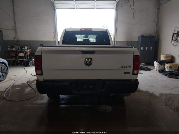 2017 RAM 1500 TRADESMAN  4X4 6'4 BOX — I119