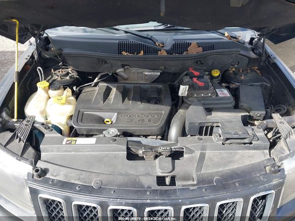 2016 JEEP COMPASS SPORT — I10