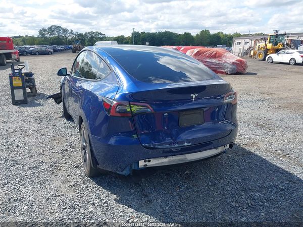 2024 TESLA MODEL Y — I152