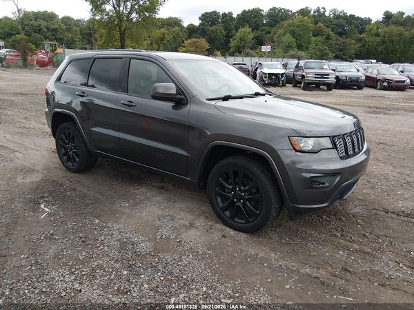 2017 JEEP GRAND CHEROKEE ALTITUDE 4X4 — I1