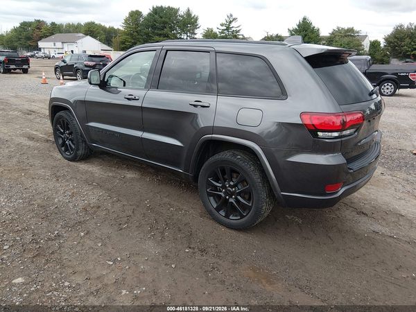 2017 JEEP GRAND CHEROKEE ALTITUDE 4X4 — I3