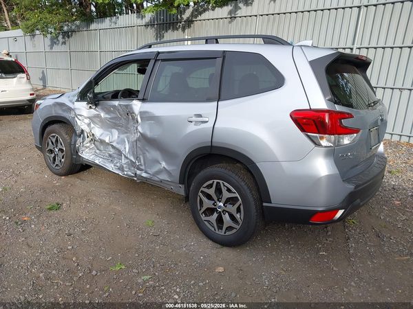 2020 SUBARU FORESTER PREMIUM — I3