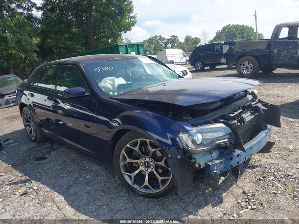 2016 CHRYSLER 300 S — I153