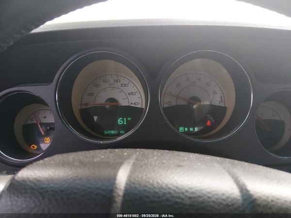 2014 DODGE CHALLENGER SXT — I7