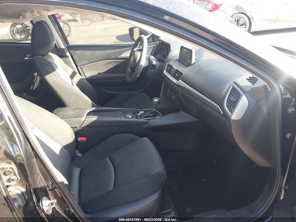2017 MAZDA MAZDA3 SPORT — I5