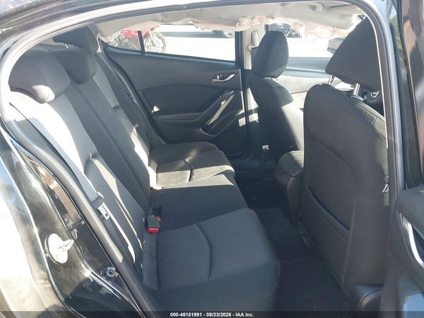 2017 MAZDA MAZDA3 SPORT — I8