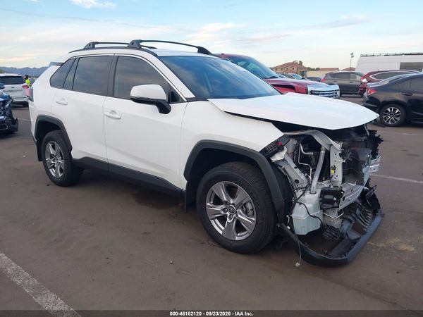 2024 TOYOTA RAV4 XLE — I1