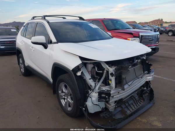 2024 TOYOTA RAV4 XLE — I6