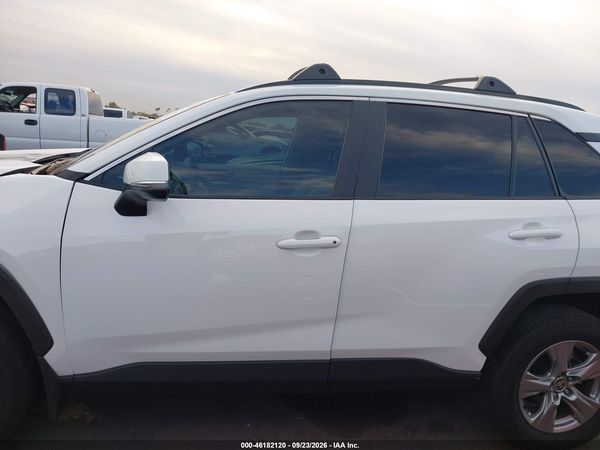 2024 TOYOTA RAV4 XLE — I117