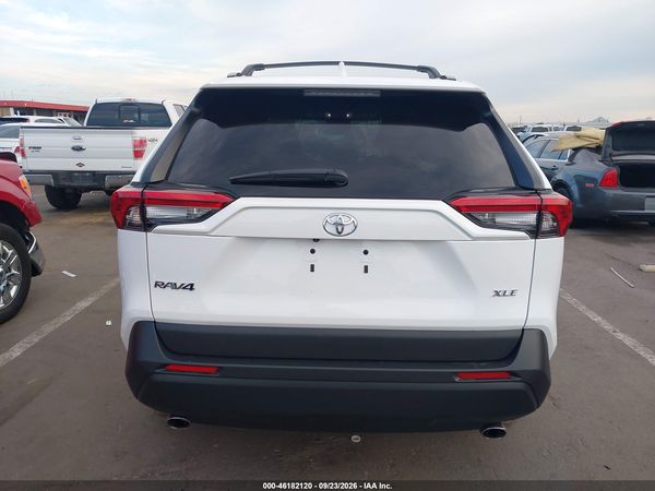 2024 TOYOTA RAV4 XLE — I119