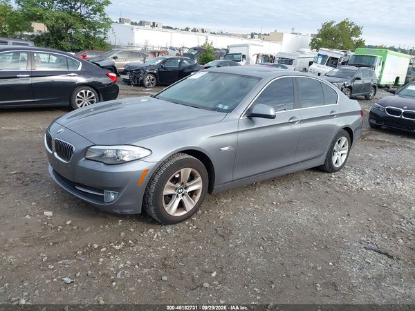 2013 BMW 528I — I2