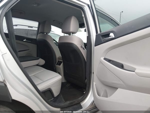 2021 HYUNDAI TUCSON SEL — I8
