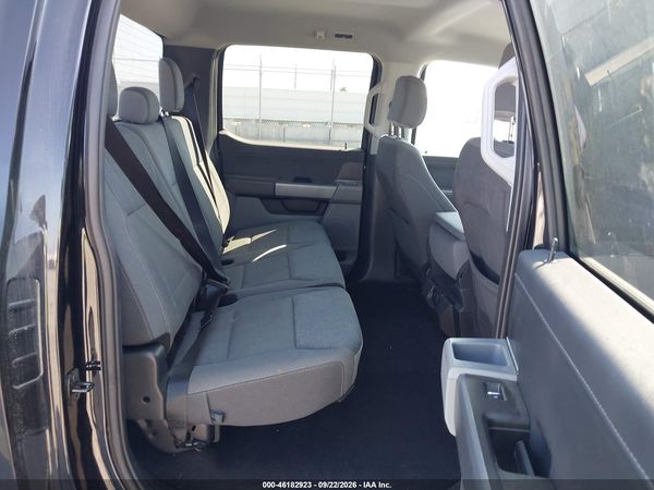 2025 FORD F-150 XLT — I8