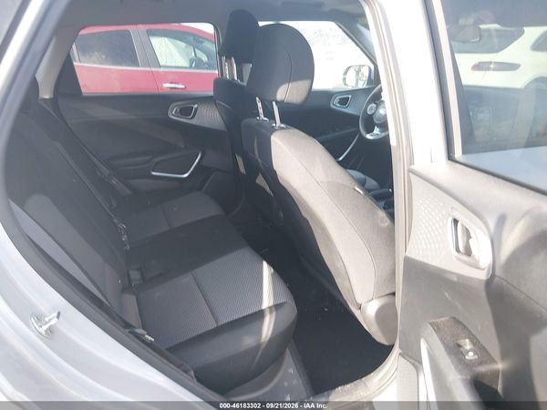 2021 KIA SOUL LX — I8