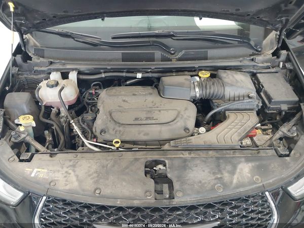 2025 CHRYSLER PACIFICA SELECT — I10