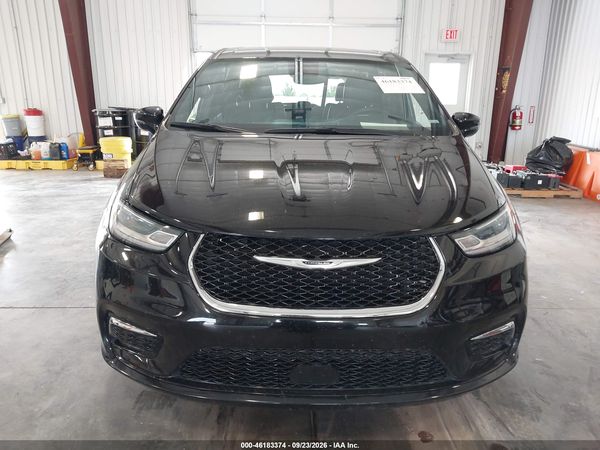 2025 CHRYSLER PACIFICA SELECT — I115